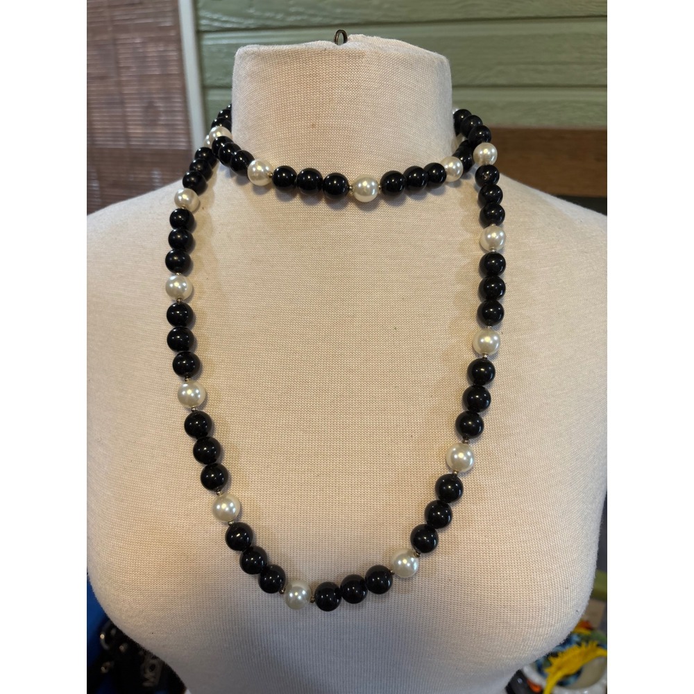 Vintage Long Black and White Faux Pearl‎ Chunky Necklace Mardi Gras Opera